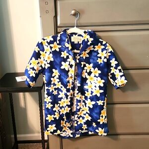 Hawaiin print shirt